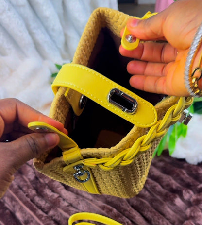 Yellow Woven Shoulder Bag | LARYZ Everyday 053 | Medium