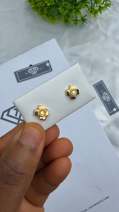 18 Karat Solid Gold Screw Stud Earrings