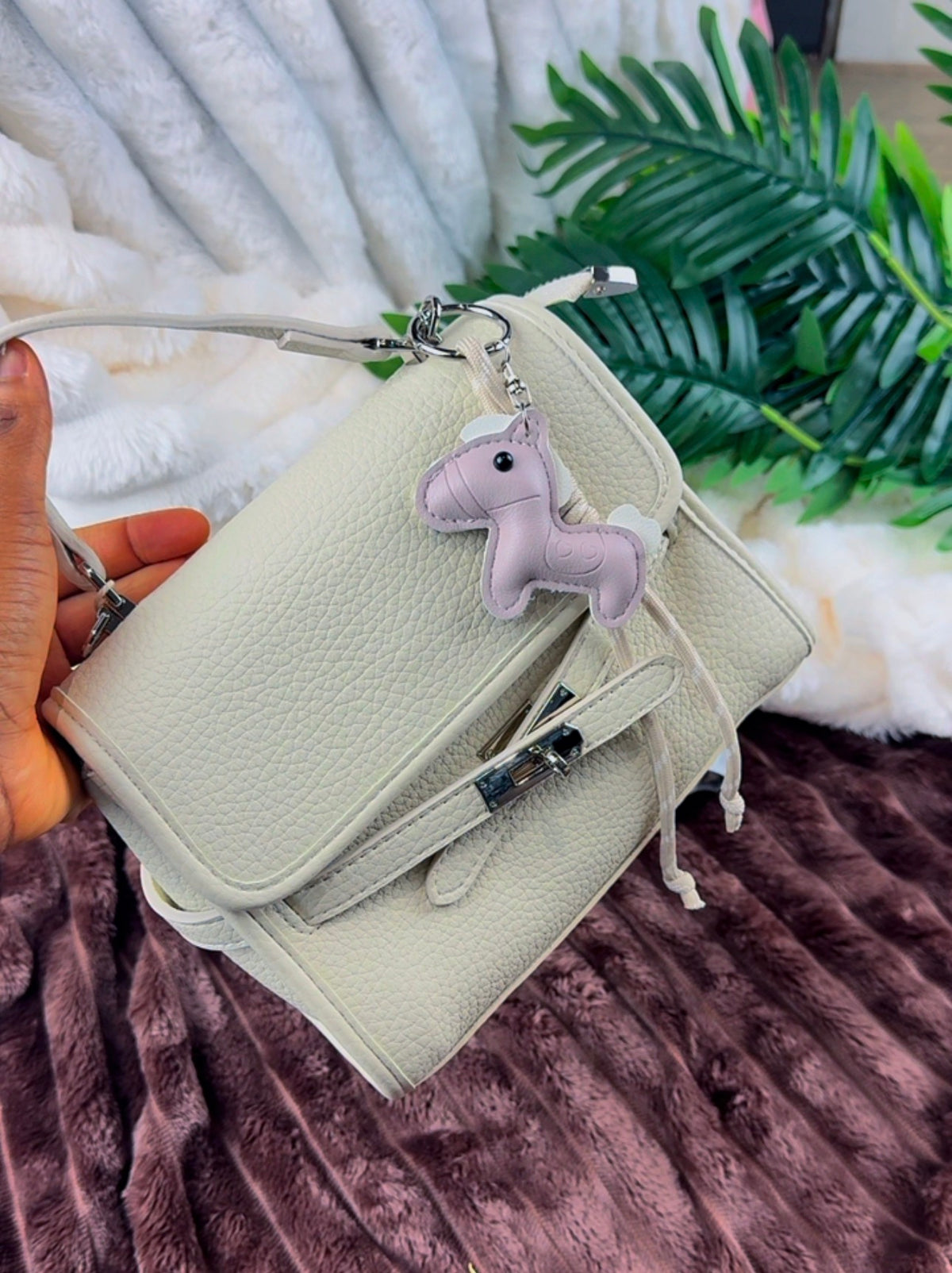Biege Structured Women's Handbag | LARYZ Everyday 001