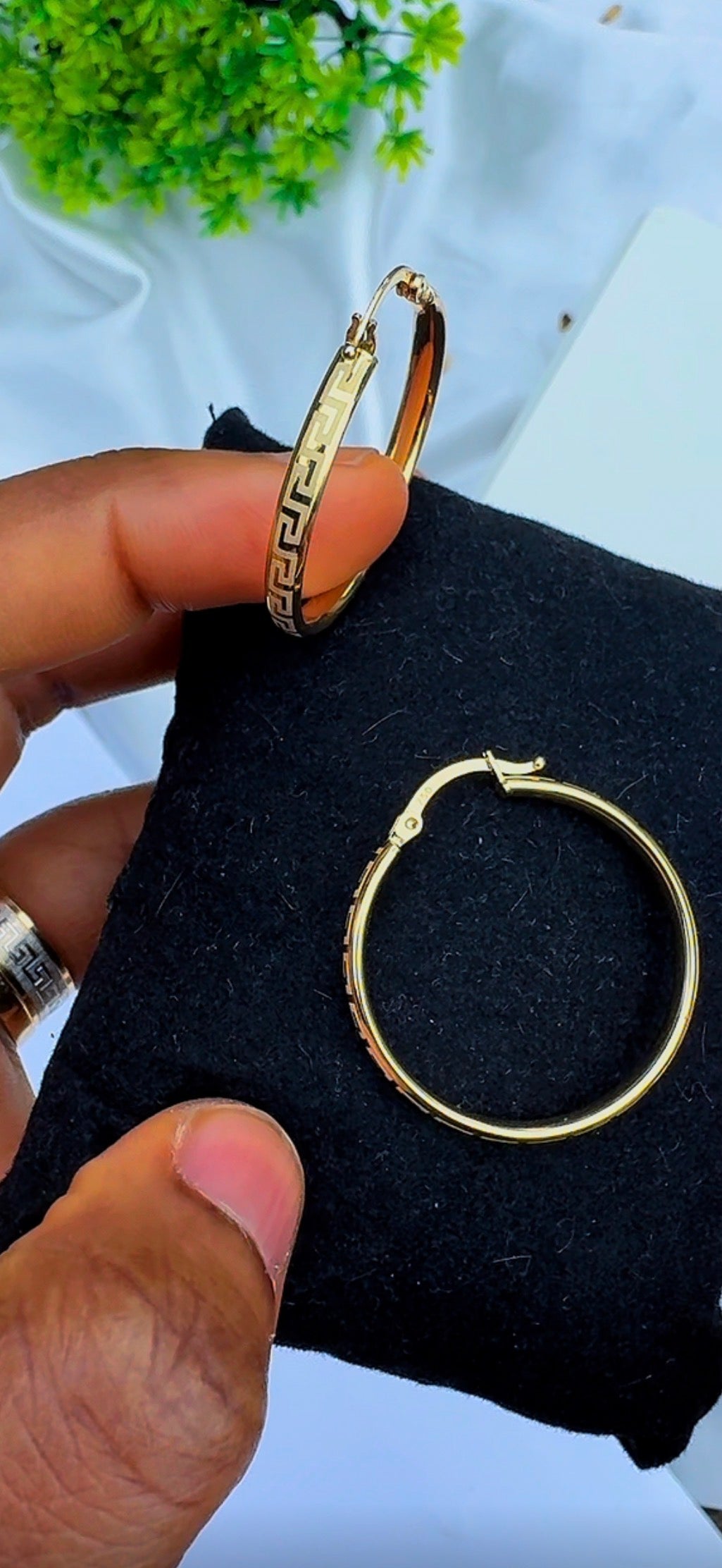 Deger 18 Karat Solid Gold Medium Hoop Earrings (3cm | 30mm)