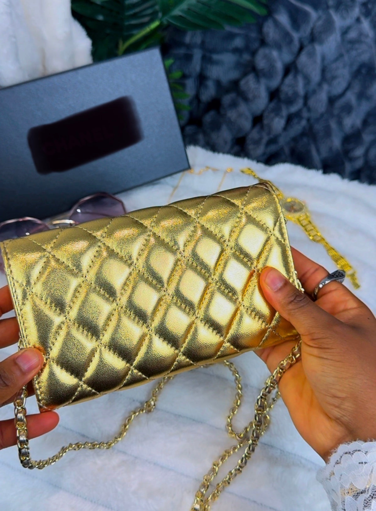 The Convertible Caviar & Quilted Lambskin Leather Chain Wallet & Crossbody - LASi009