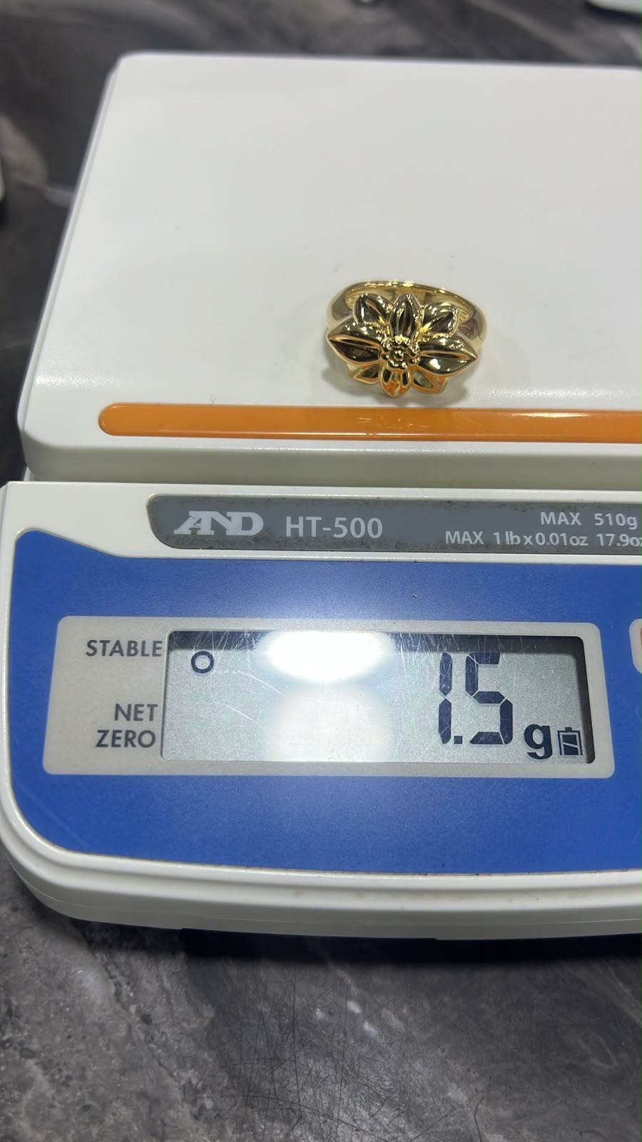 18K Solid Gold Chunky Fashion Rings For Women- Lightweight 1g or Less (Extra Extra)