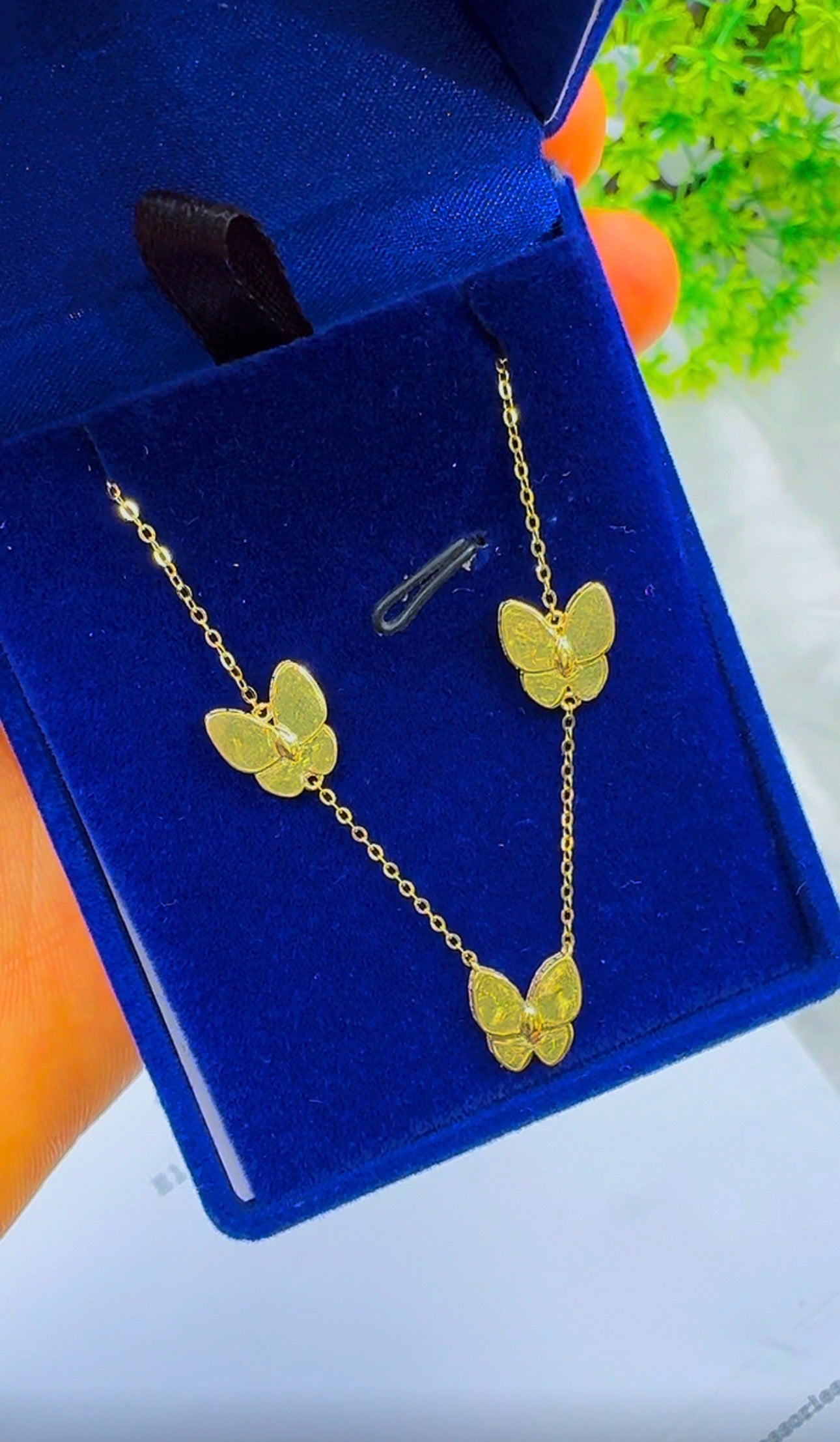 18ct Real Gold Triple Butterfly Necklace | 3.3g | 17” + 1” (18 Inches)