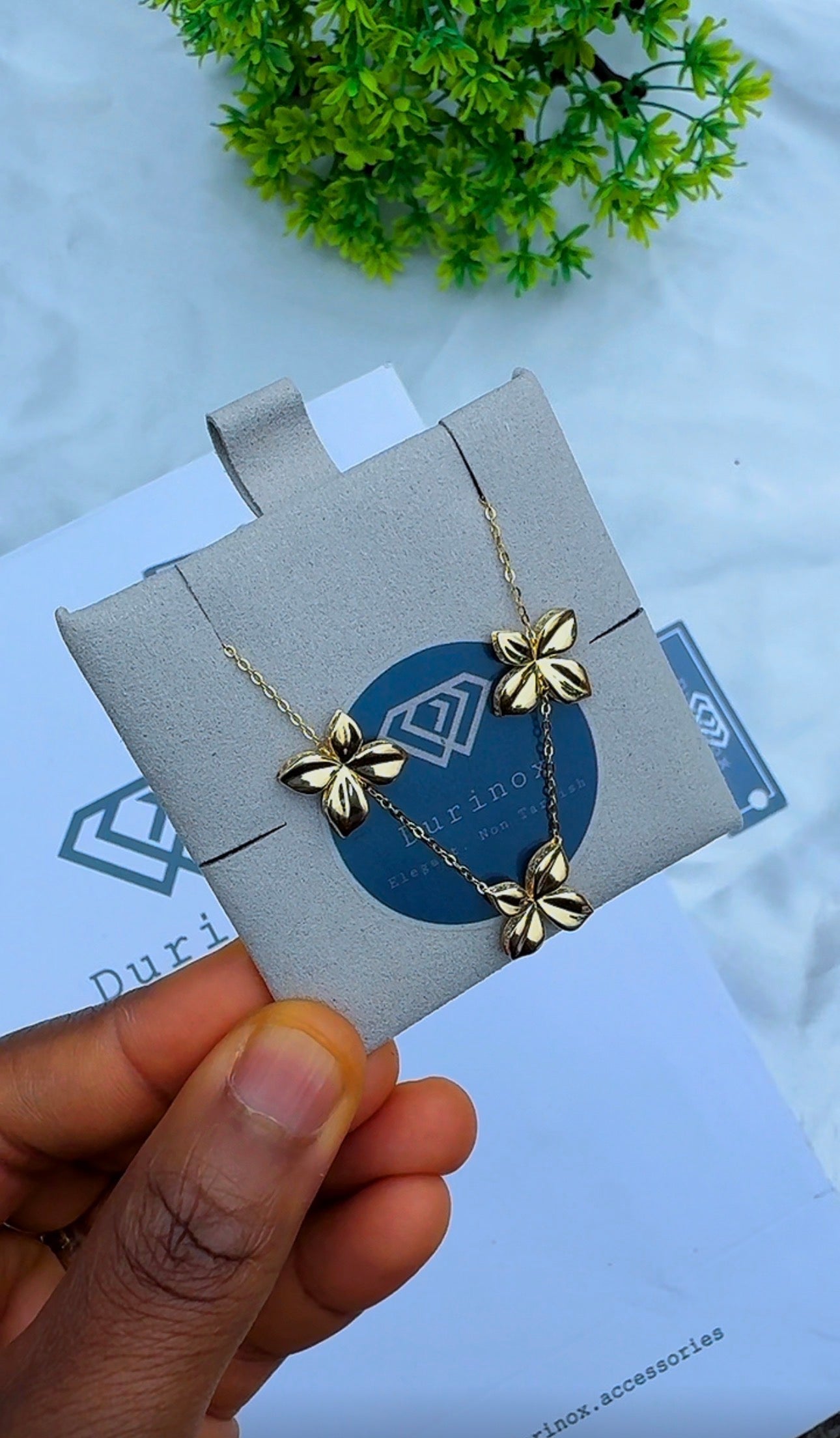 18ct Yellow Gold Floral Station Necklace (5.2g) | 17” + 1” (18 Inches)