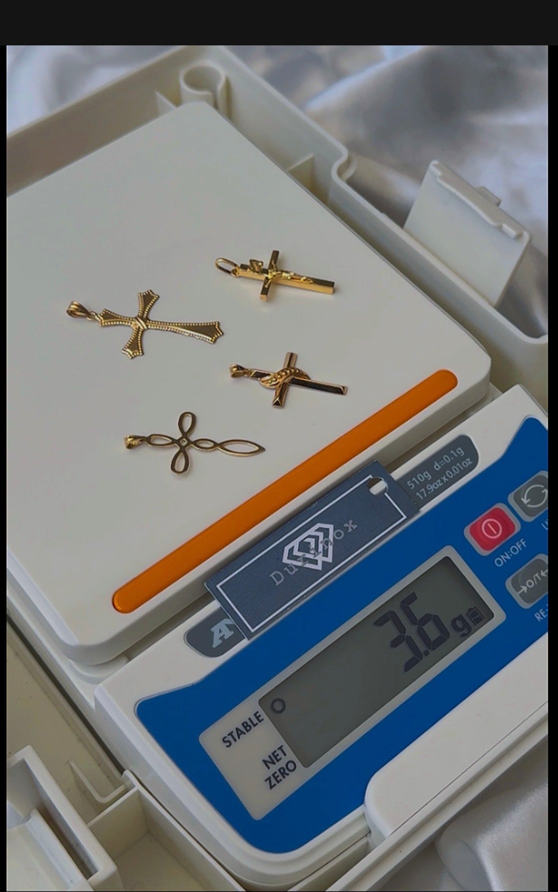 Deglac 18Karat Solid Gold Cross Pendants