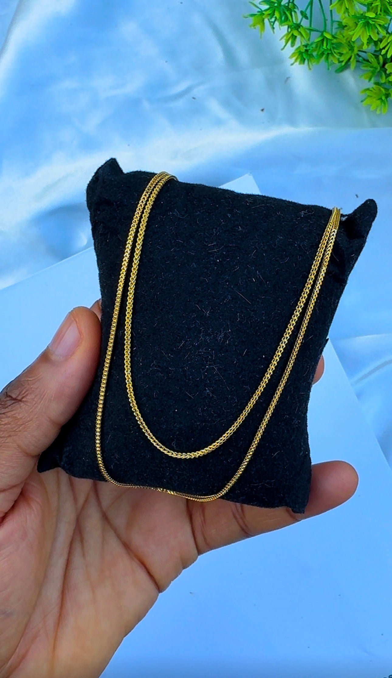 21 Karat Solid Gold Franco Chain Necklace | (18” - 3.6g) | (20” - 4.0g)