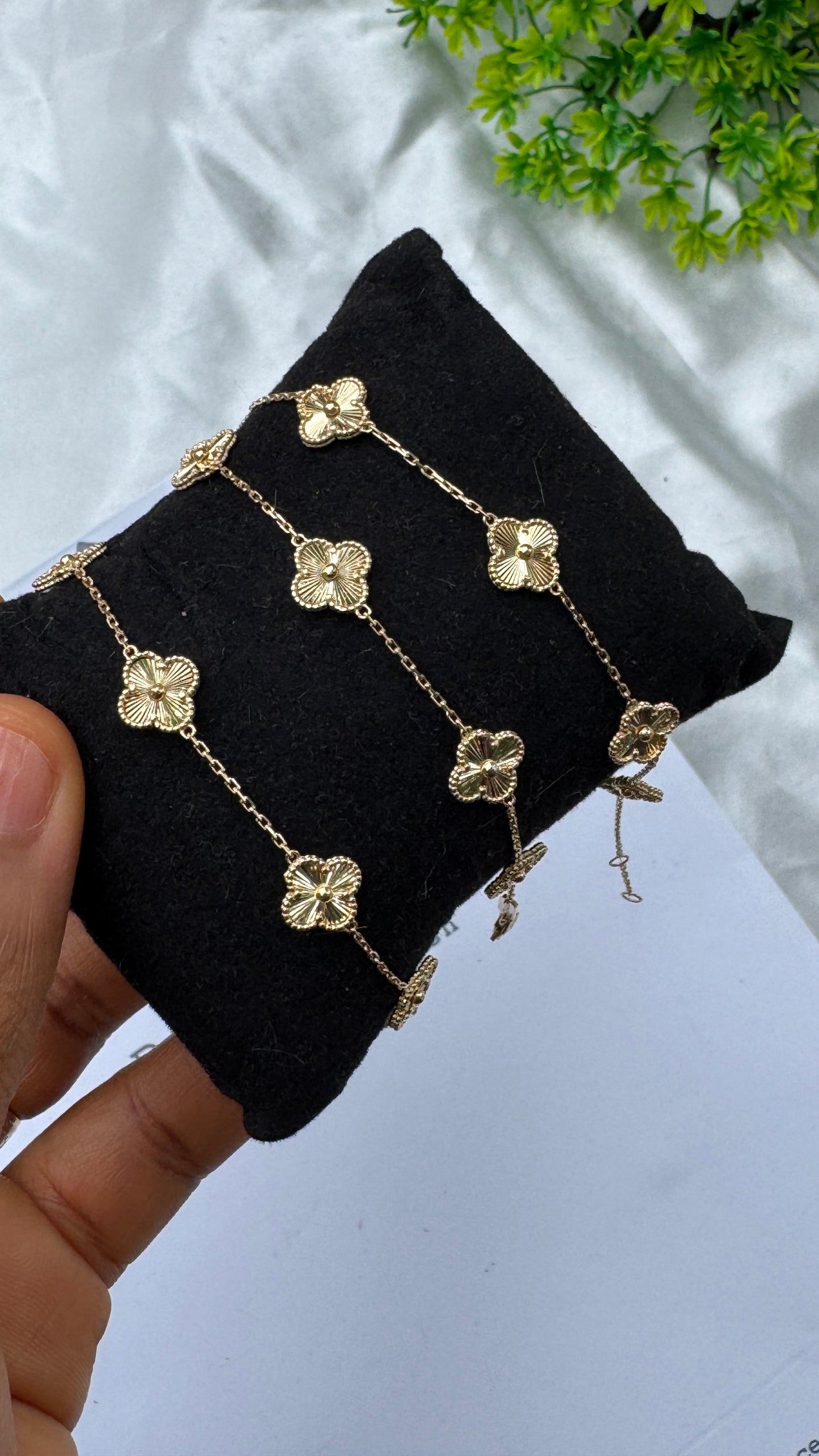 18K Solid Gold Clover Bracelet for Women – 3.8g - 8mm - 7.5 Inches
