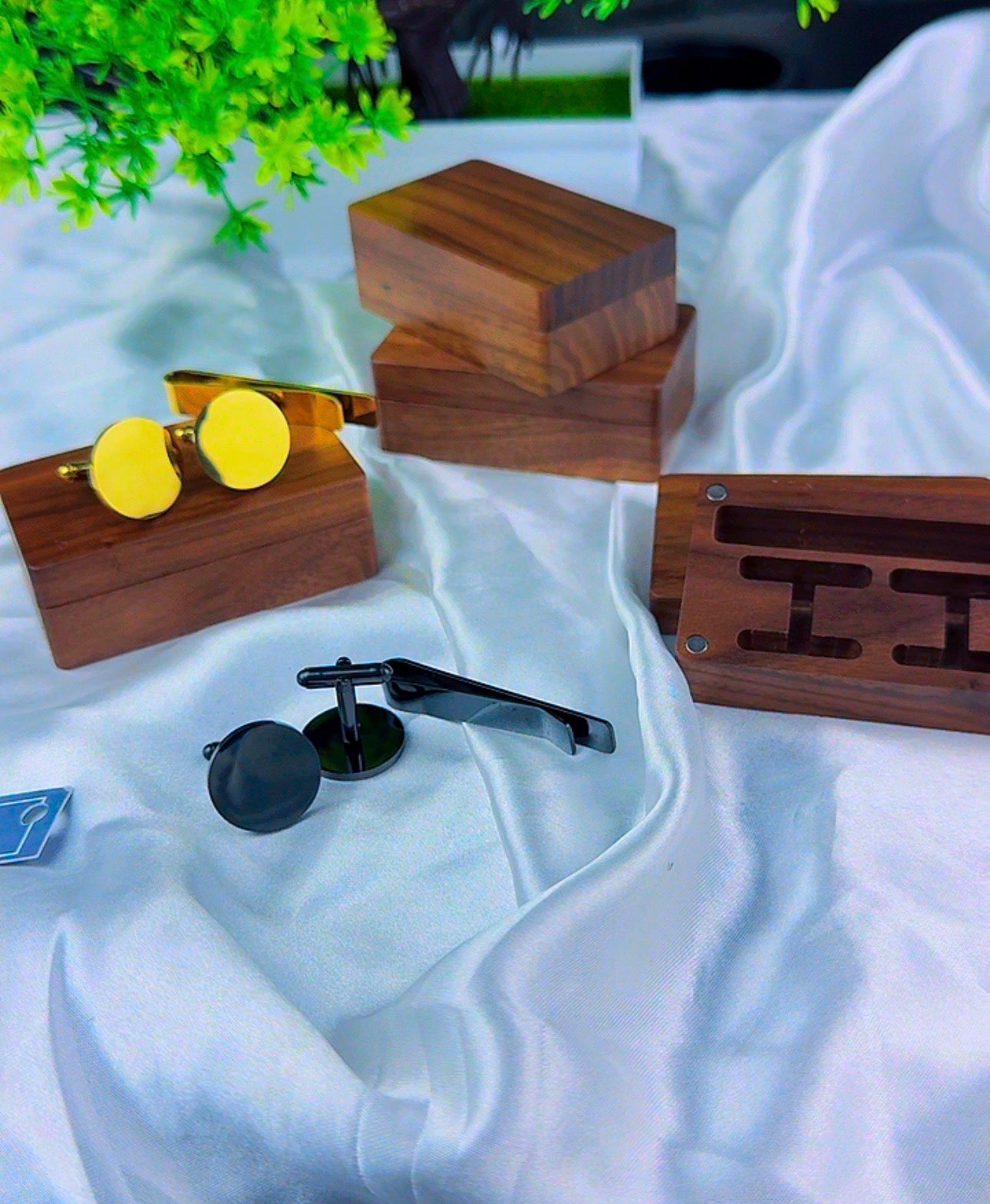 DuriBox Handmade Quality Walnut Wood Cufflinks Box Cufflinks Organizer Engraved Cufflinks & Tie Clip Wood Box Gift Set For Men