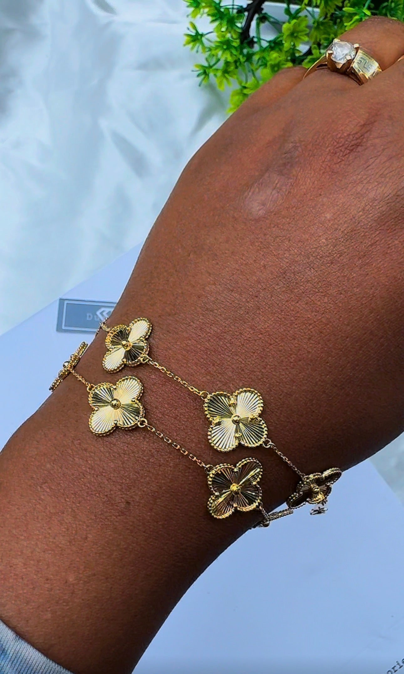 18K Solid Gold Clover Bracelet for Women | 14mm | 5.7g | 7.5 Inches