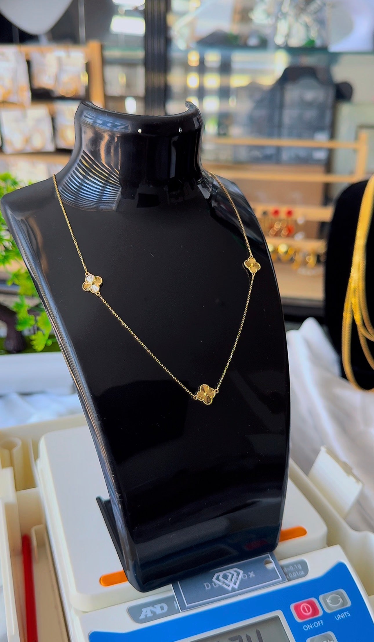 Degacc 18 Karat Solid Italian Gold Instant Chain Clover Necklace