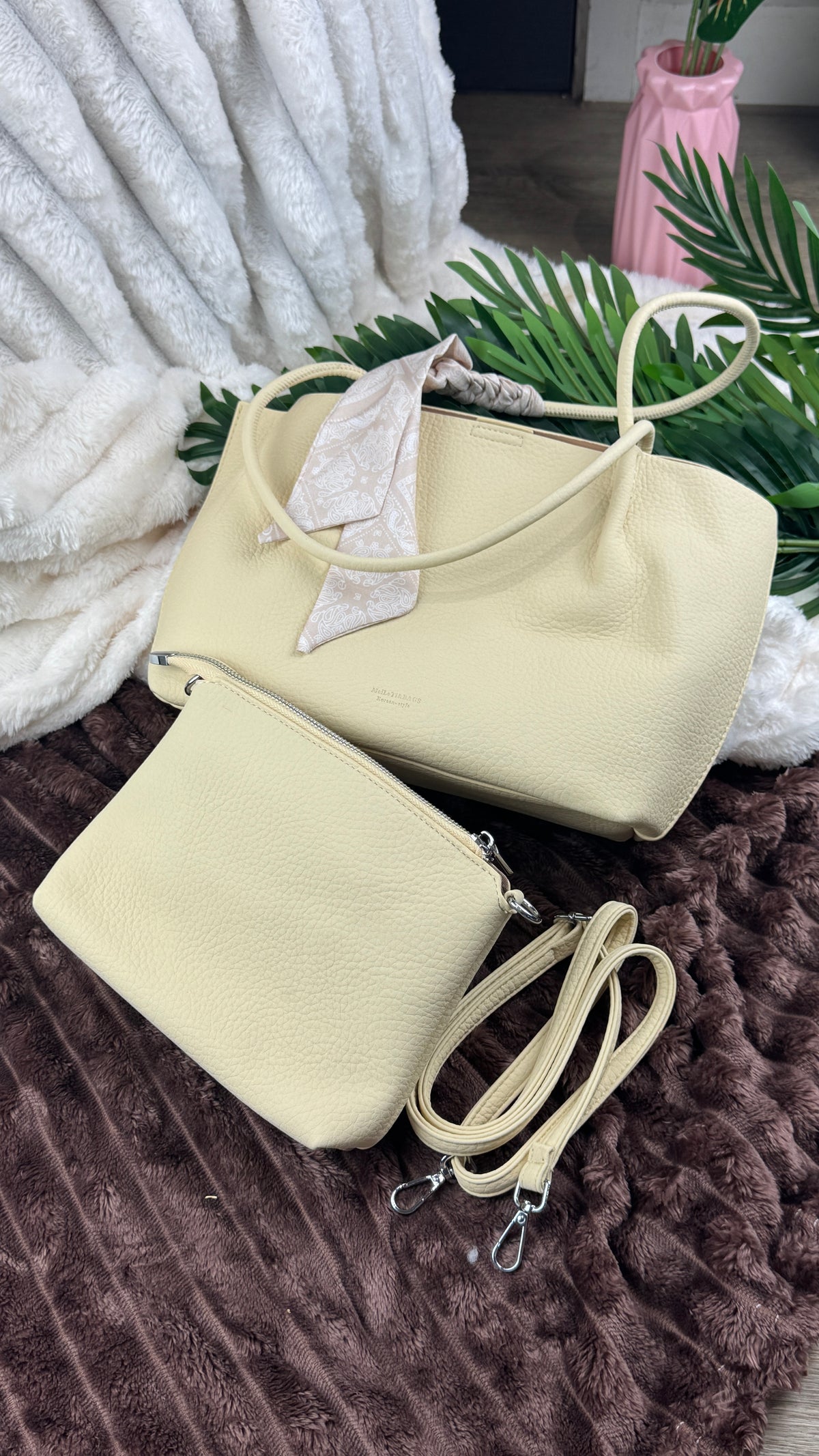 Women’s Off-White Pebbled Leather Dual-Handle 3-in-1 Big Tote Bag | LARYZ Everyday 047 | Big