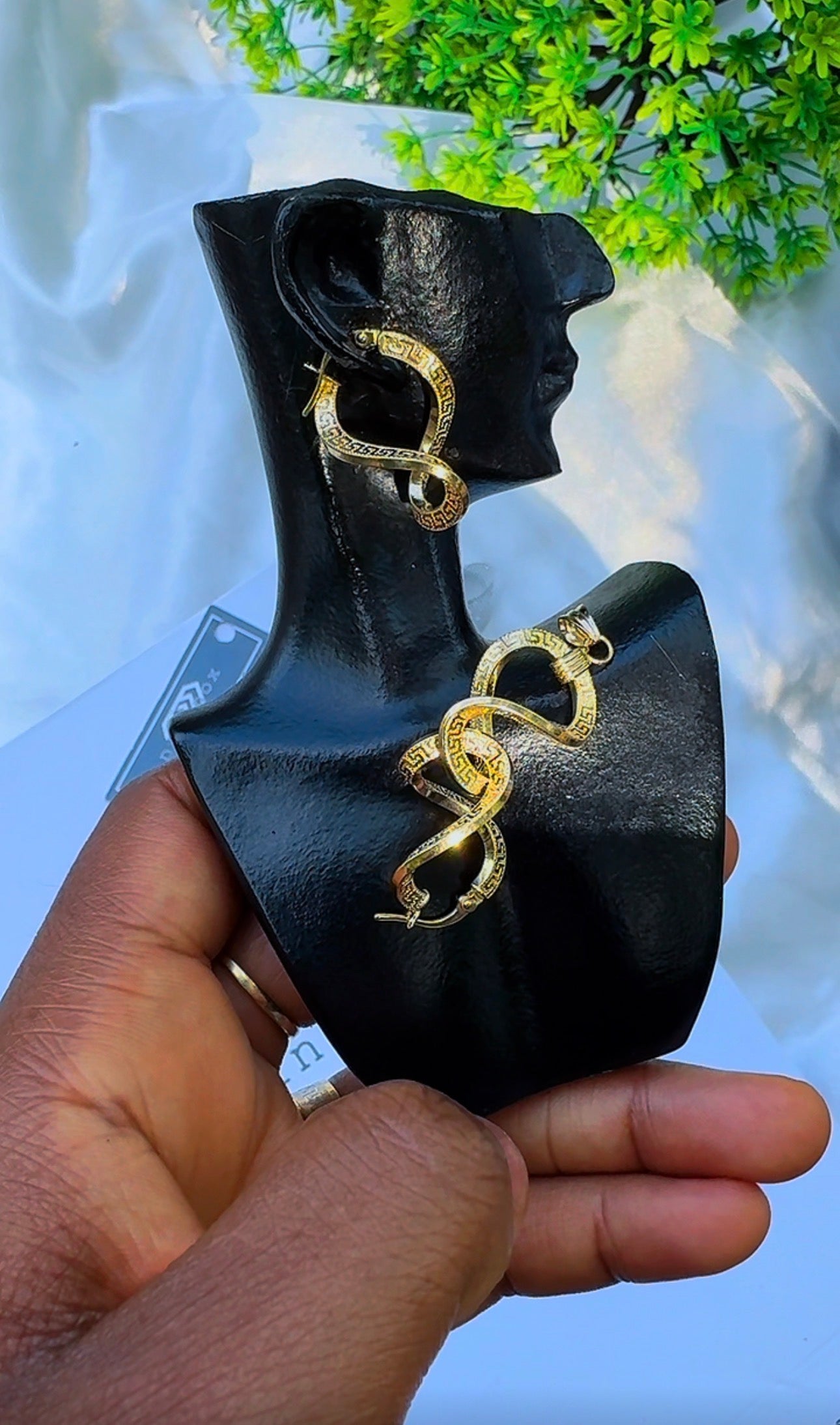 18K Solid Gold Twist 8 Earrings & Pendant Jewellery Set | 2.5g