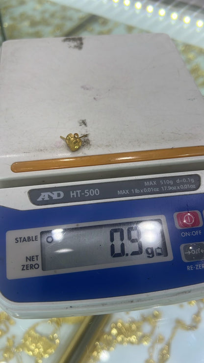 Diiga 21 Karat Real Gold Stud Earrings