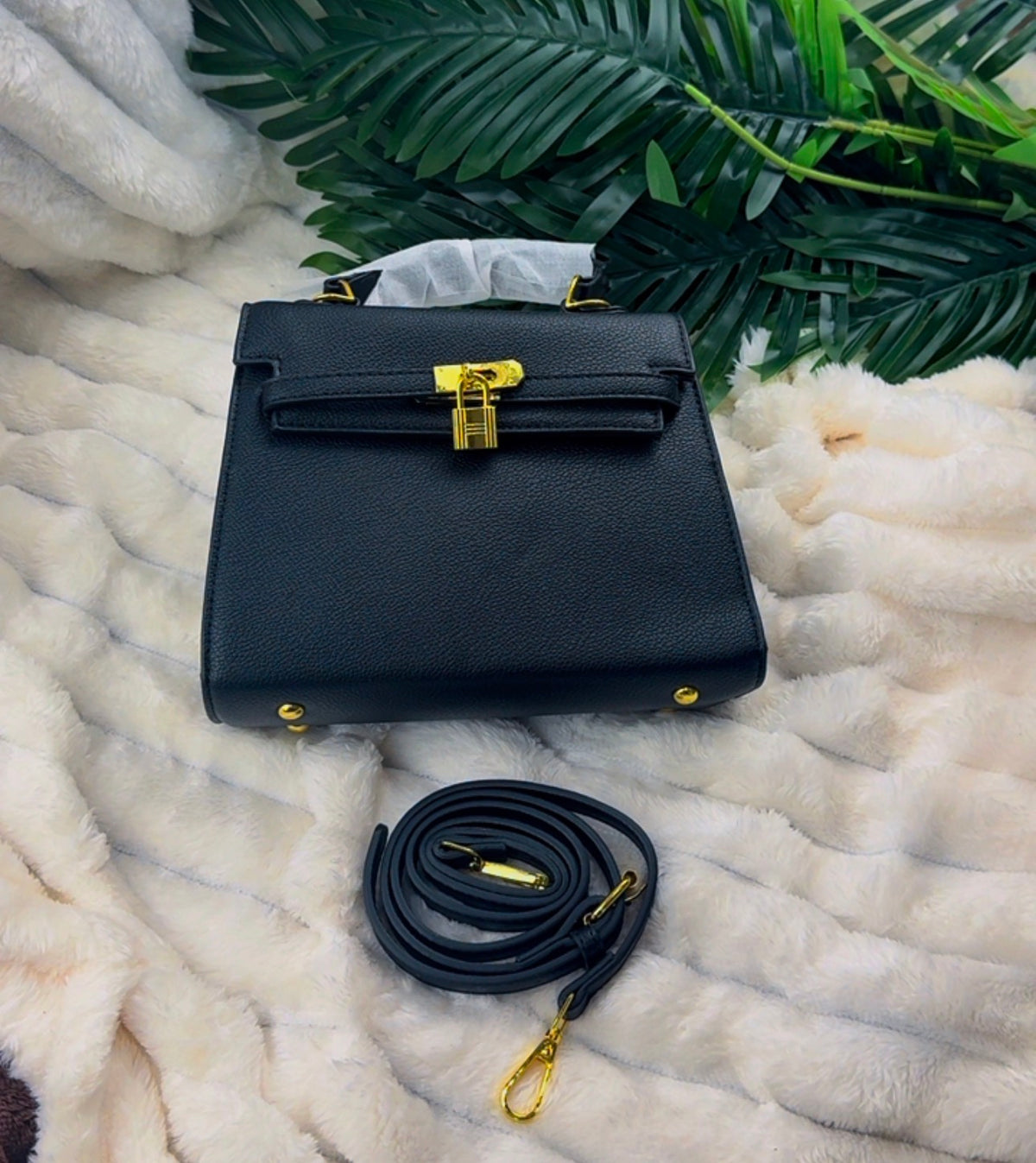Black Structured Women's Handbag | LARYZ Everyday - 023 | Small-Medium