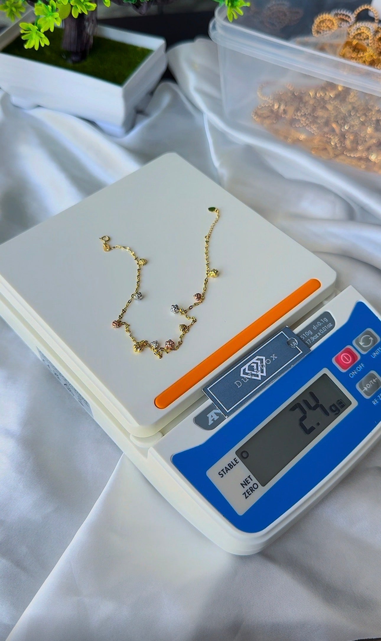 18ct Solid Gold 3-Tone Charm Anklet | 10 Inches | 2.4g
