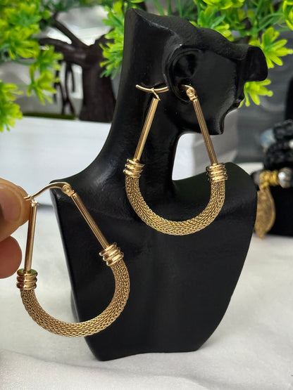 Deram 18K Gold Plated Elegant & Chunky Stainless Steel Hoop Earrings