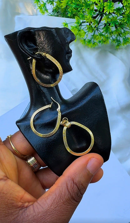 18K Solid Gold Pear Earrings & Pendant Jewellery Set | 2.1g