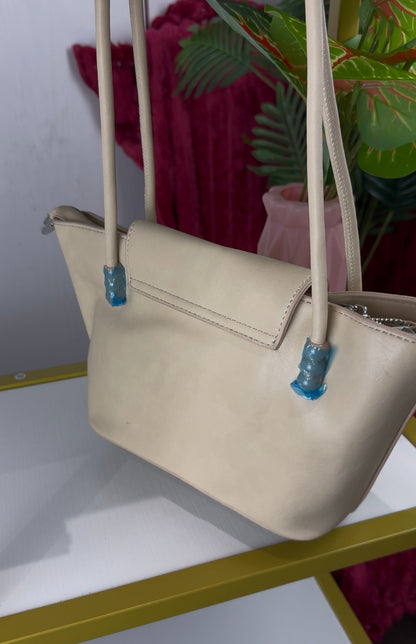Biege Smooth Shoulder Bag | LARYZ Everyday - 026 | Medium to Big