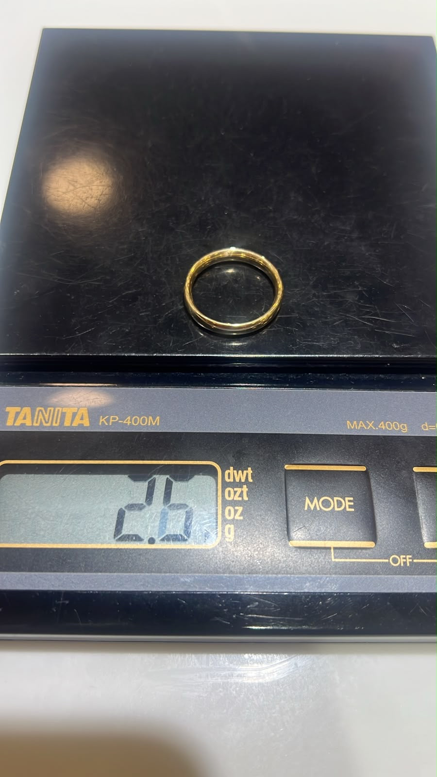 18 Karat Solid Gold Classic Unisex Band | Shiny | 1.5mm & 3mm | 2.3-3.2g | US Sizes 8-11