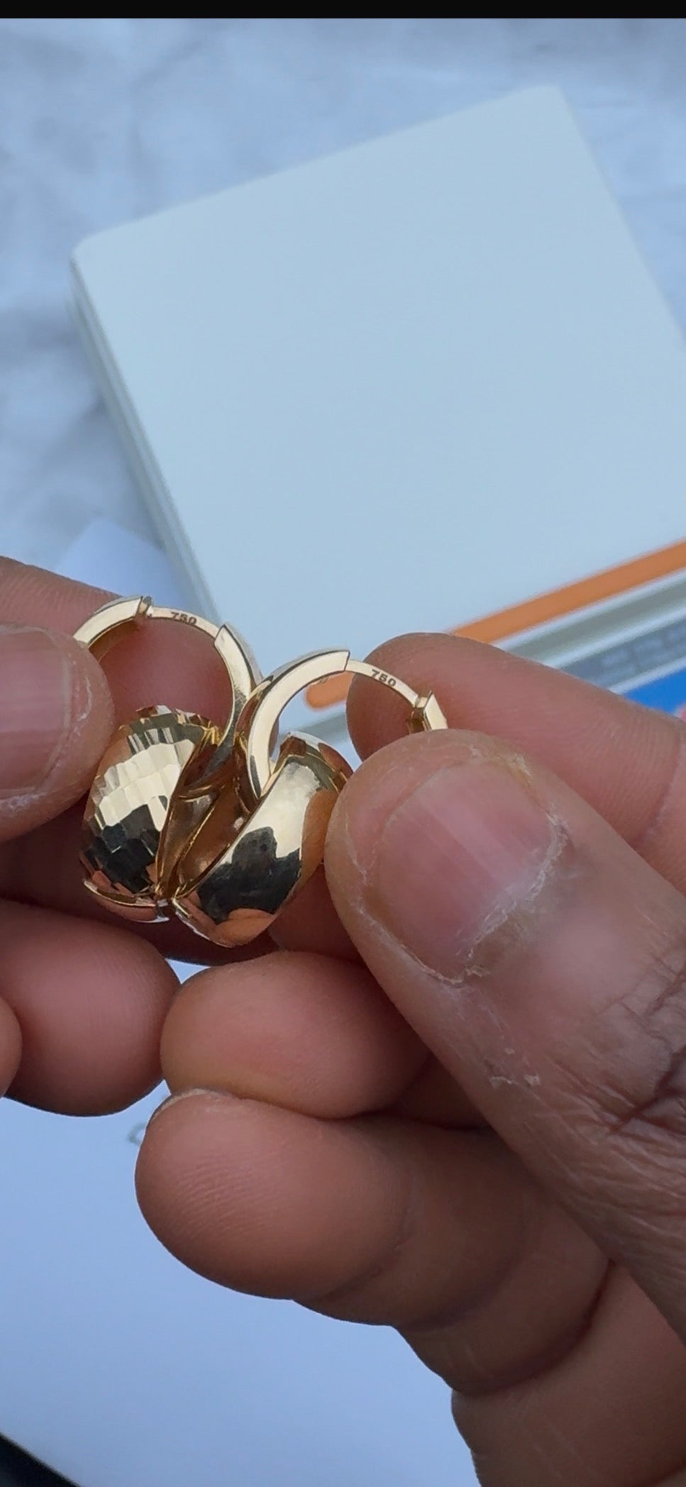 Diigadd 18ct Solid Gold Hoop Earrings