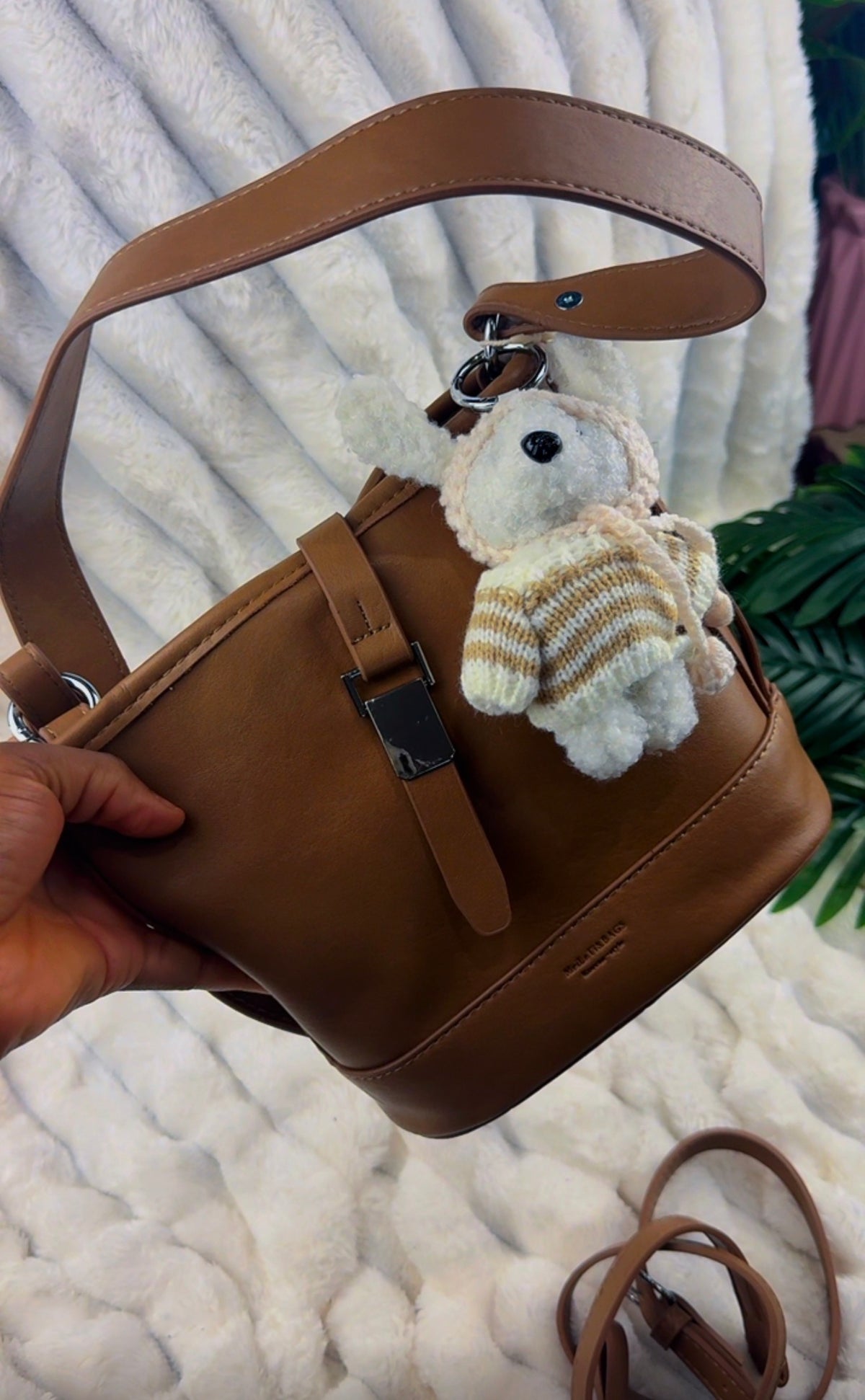 Brown Cross Body Bag | LARYZ Everyday | 027 | Small to Medium