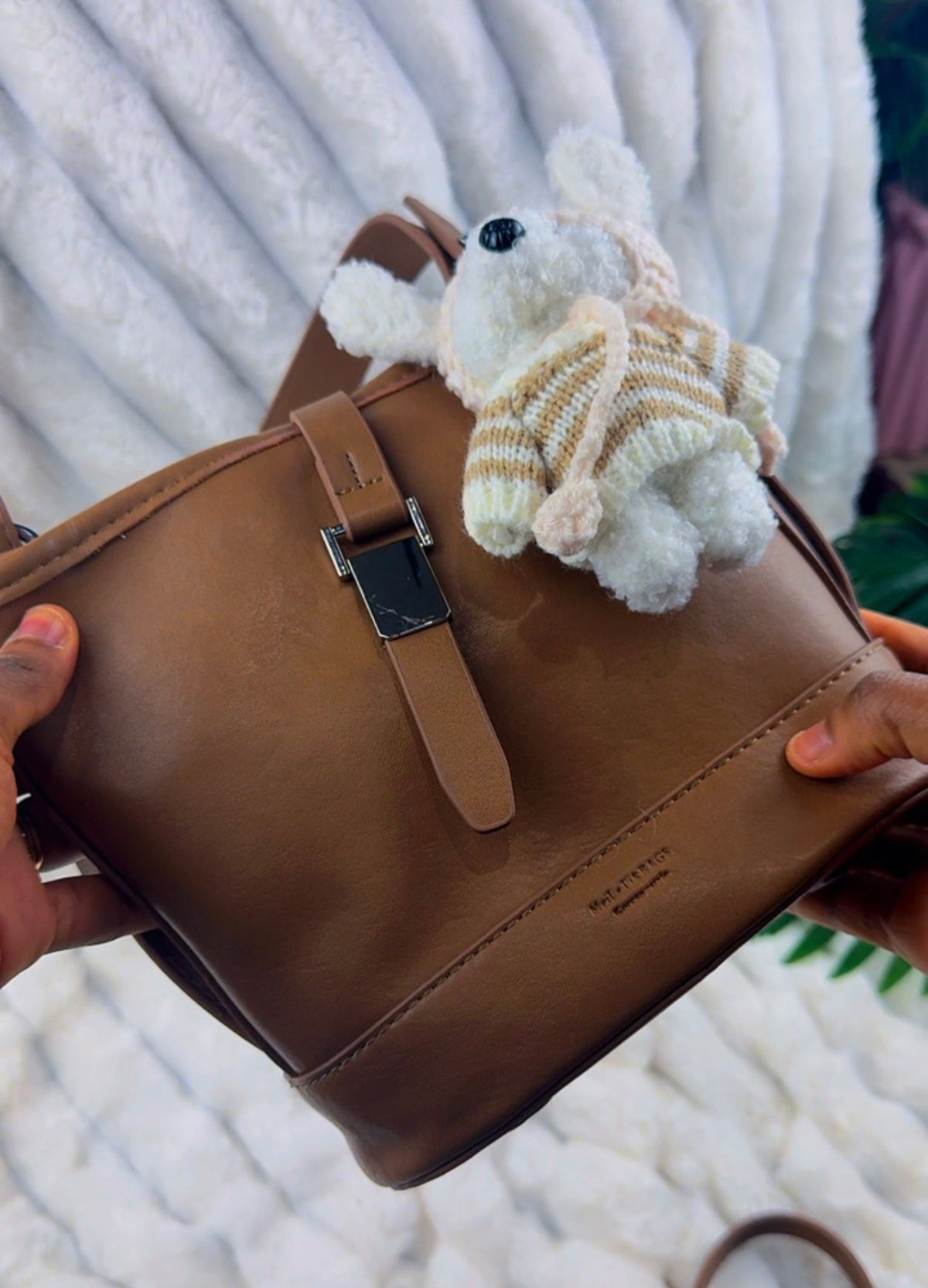 Brown Cross Body Bag | LARYZ Everyday | 027 | Small to Medium