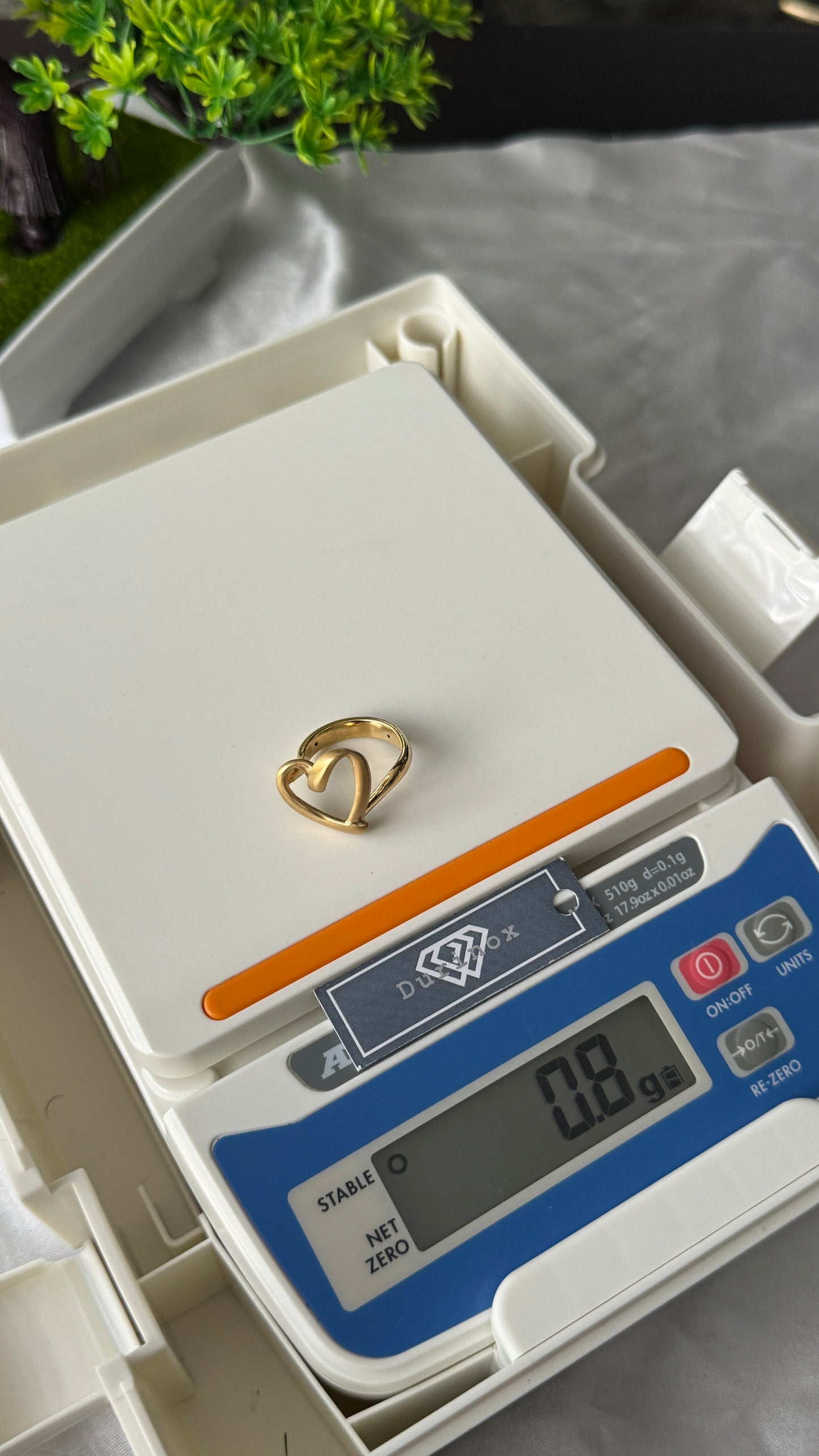18K Solid Gold Heart Fashion Ring For Women | 0.8g | Sizes 7 & 8 (Extra Extra)