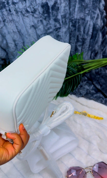 Quilted Leather Bag | Blanc Vintage White Crossbody Bag ~ LASi006
