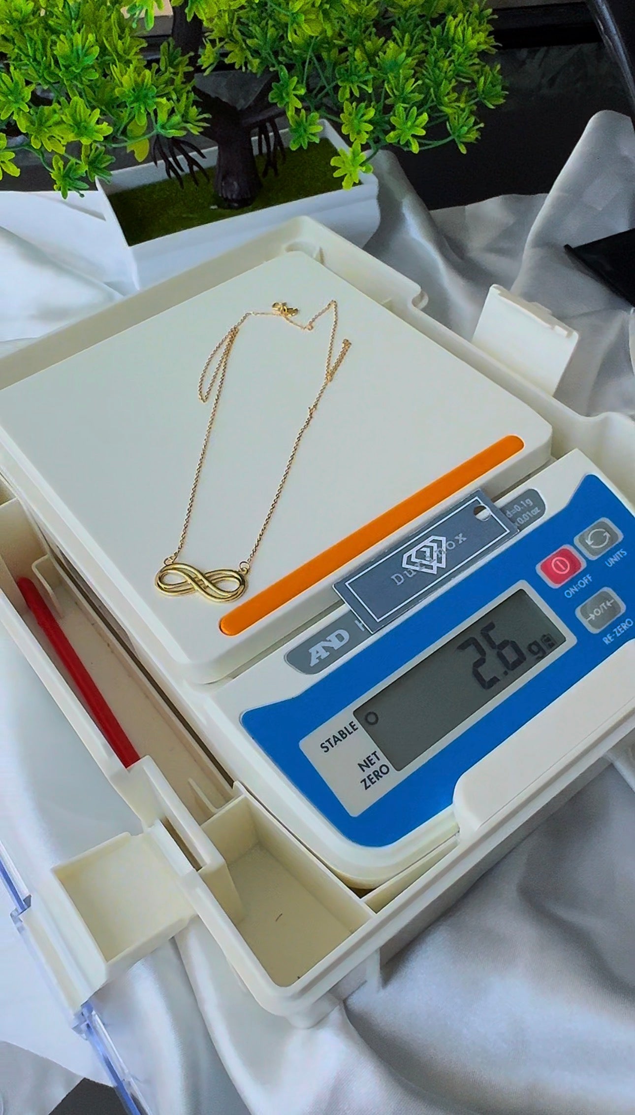 Deglag 18ct Solid Gold Infinity Instant Chain Necklace