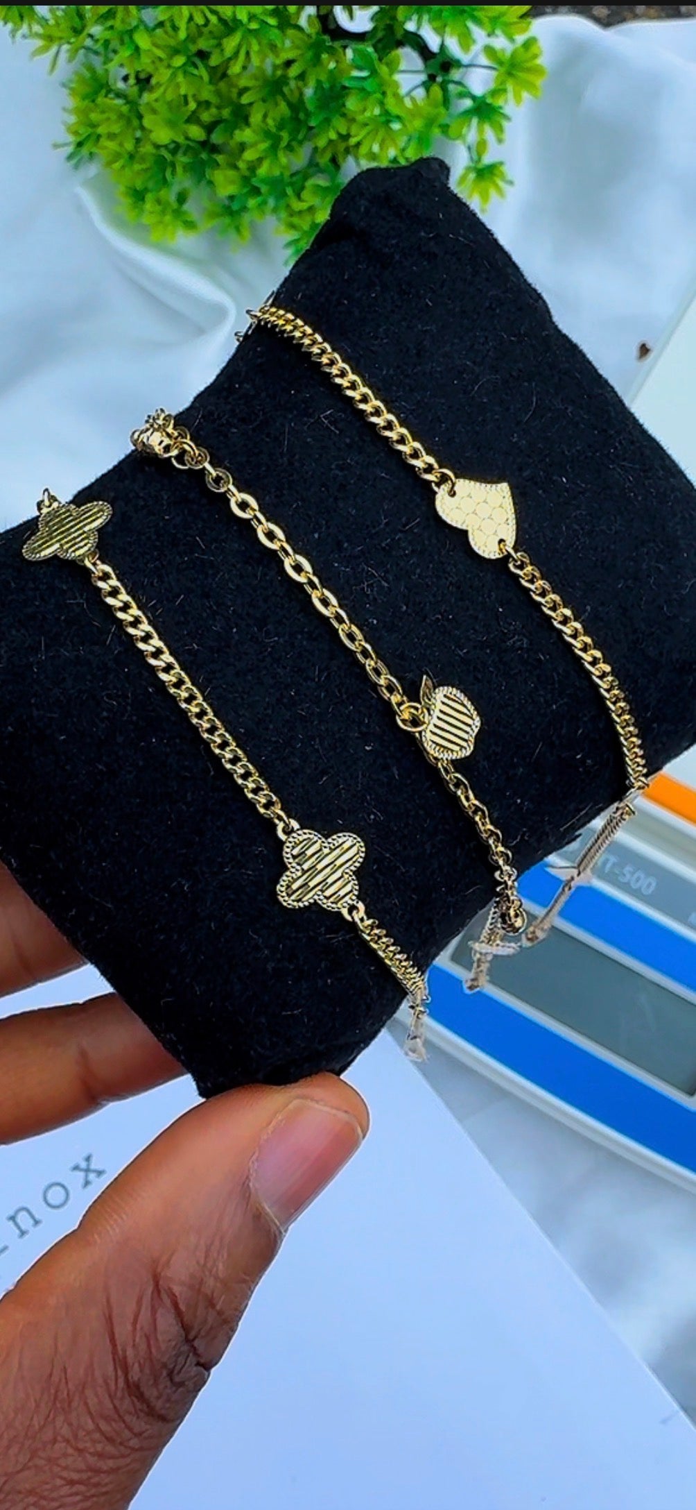 Degar 18Karat Pure Gold Anklets 10.5 Inches