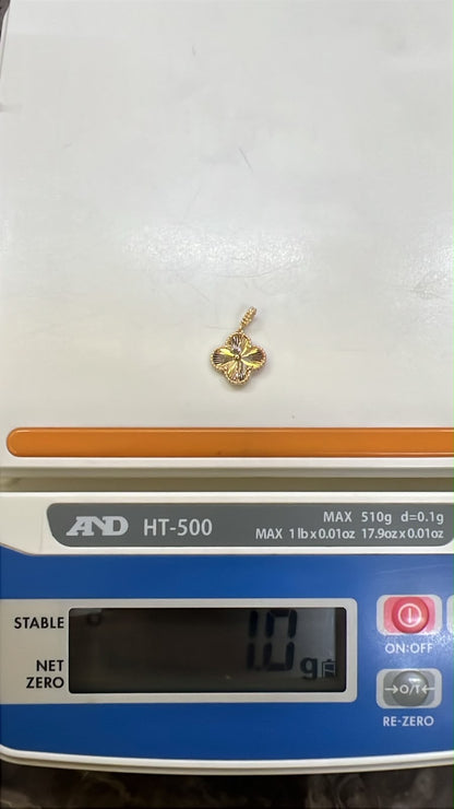 18K Solid Gold Clover Pendants | 0.9g & 1g