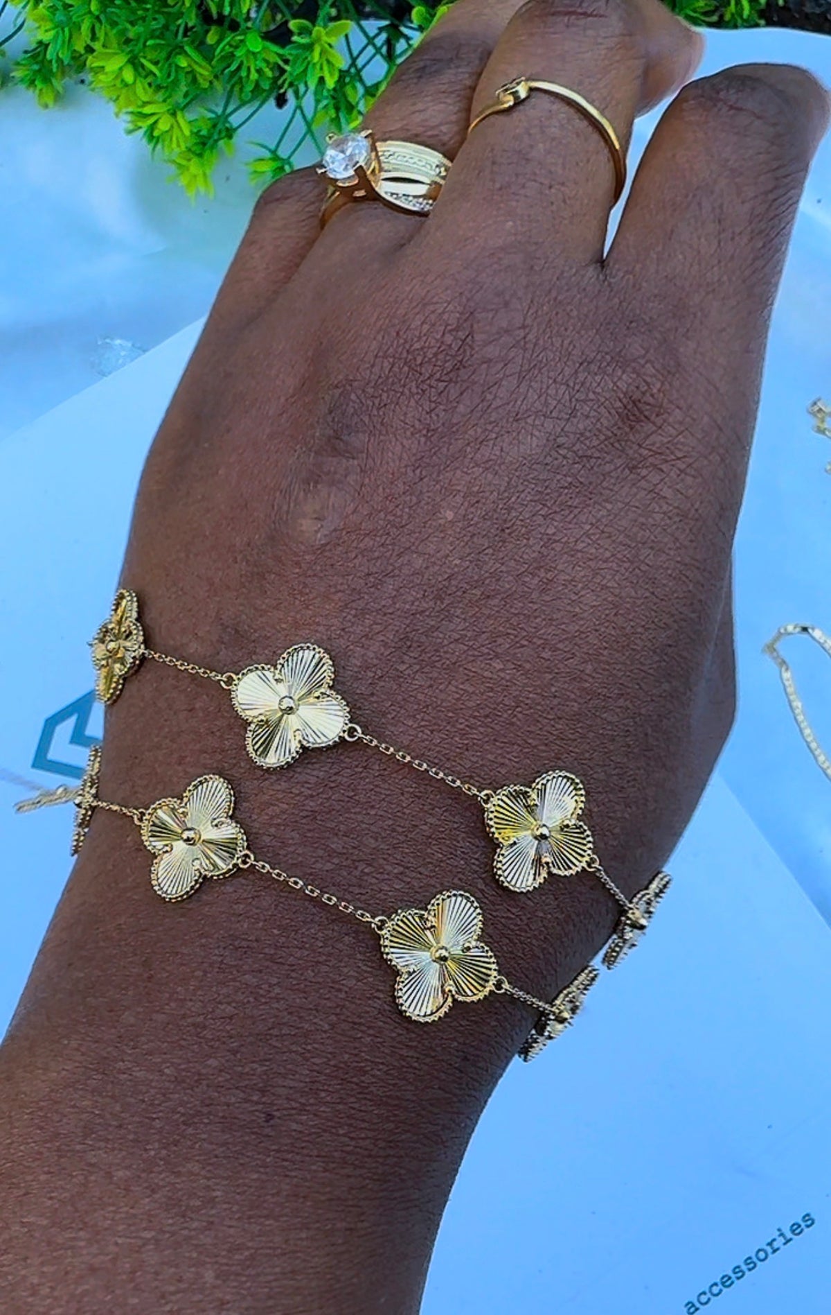 18K Solid Gold Clover Bracelet for Women | 14mm | 5.6g | 7.5 Inches