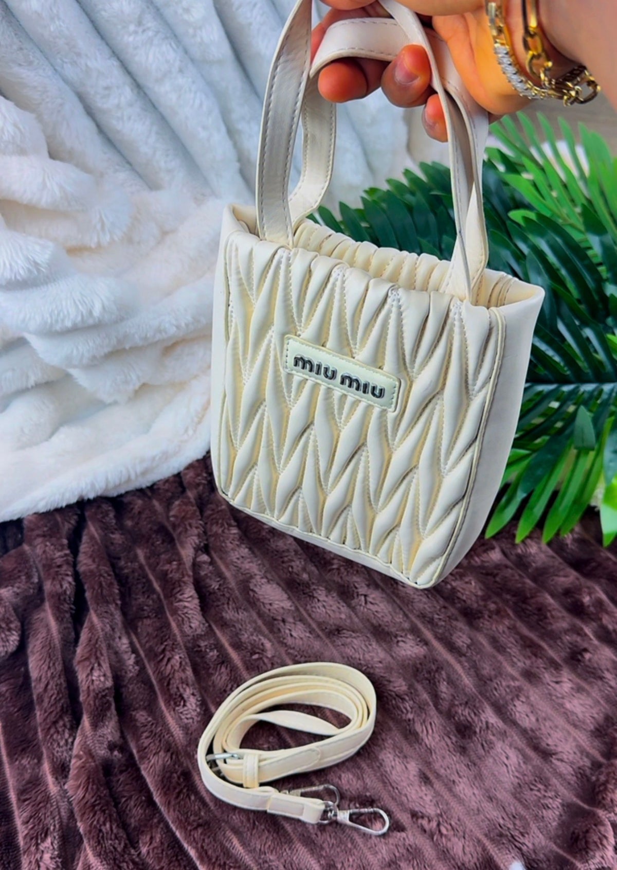 Cream Miu Ladies Handbag {Small} | LARYZ Everyday -055