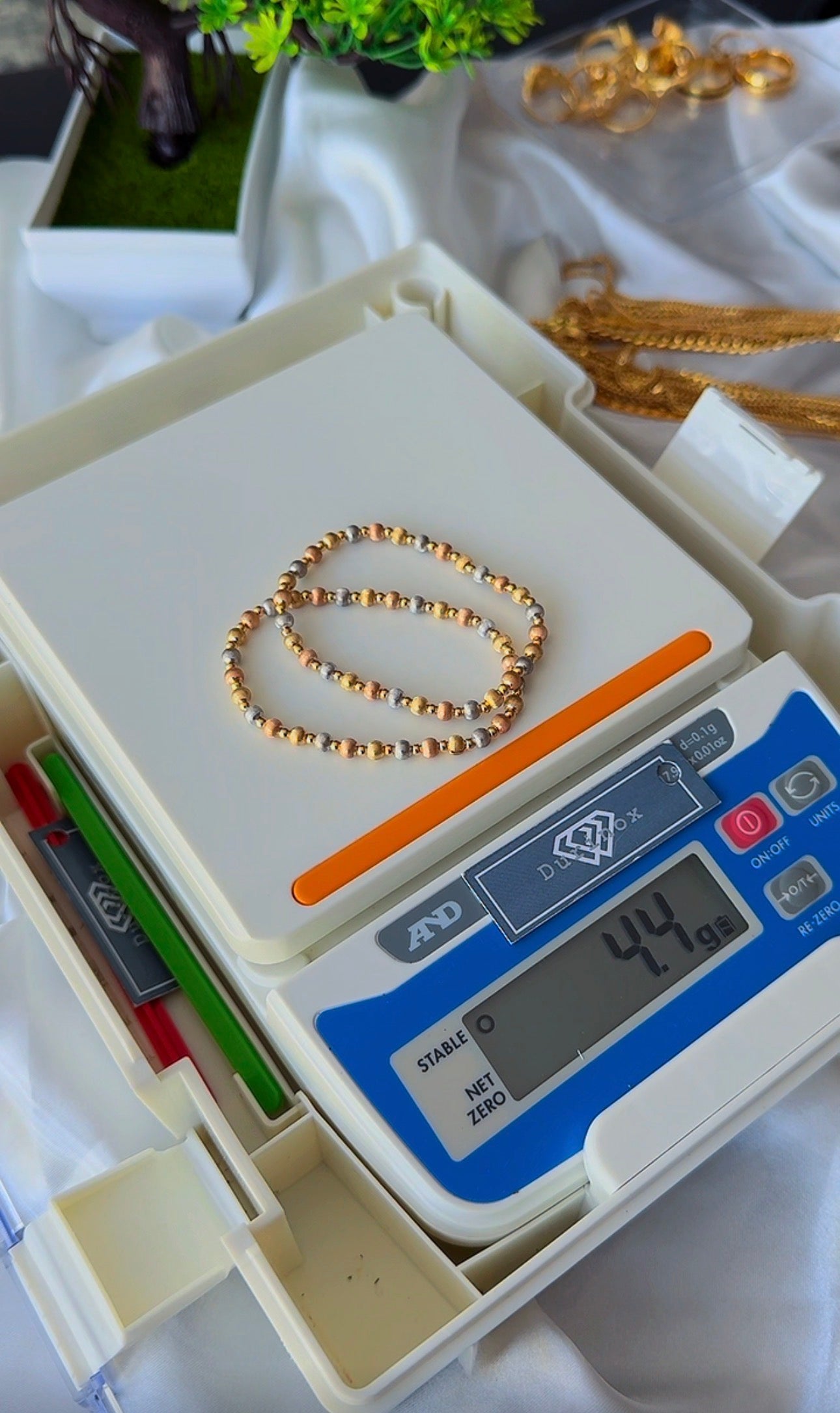 18K Solid Gold Ball Bracelets | Stretchable Bangles | 2.2g (Extra) | Small - Medium Wrist