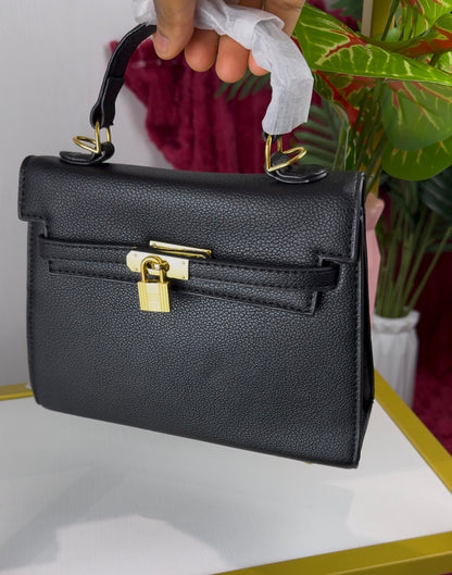 Black Structured Women's Handbag | LARYZ Everyday - 023 | Small-Medium