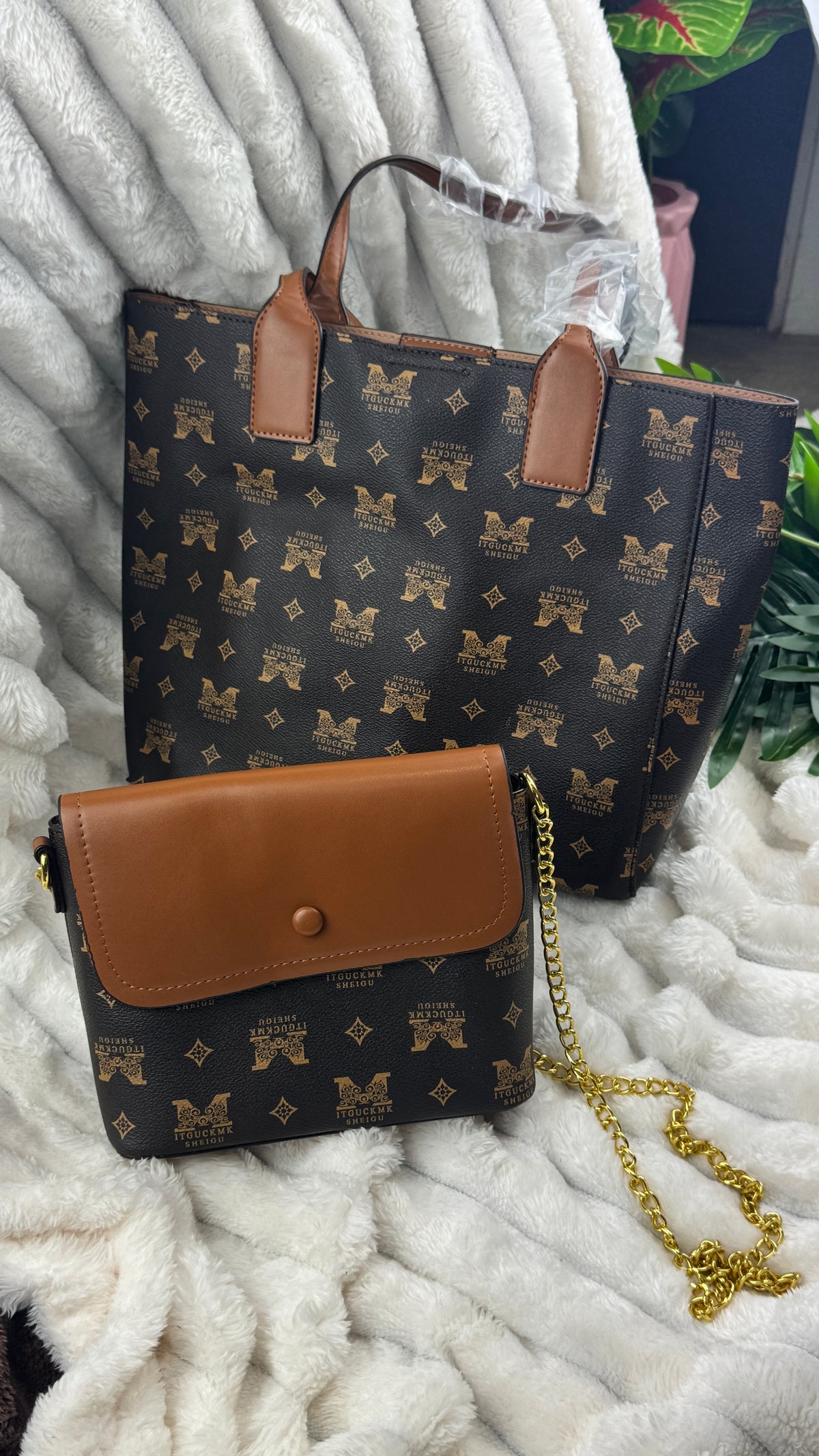 Women's Brown Monogram Pattern Tote Bag  | LARYZ Everyday 040 | Big
