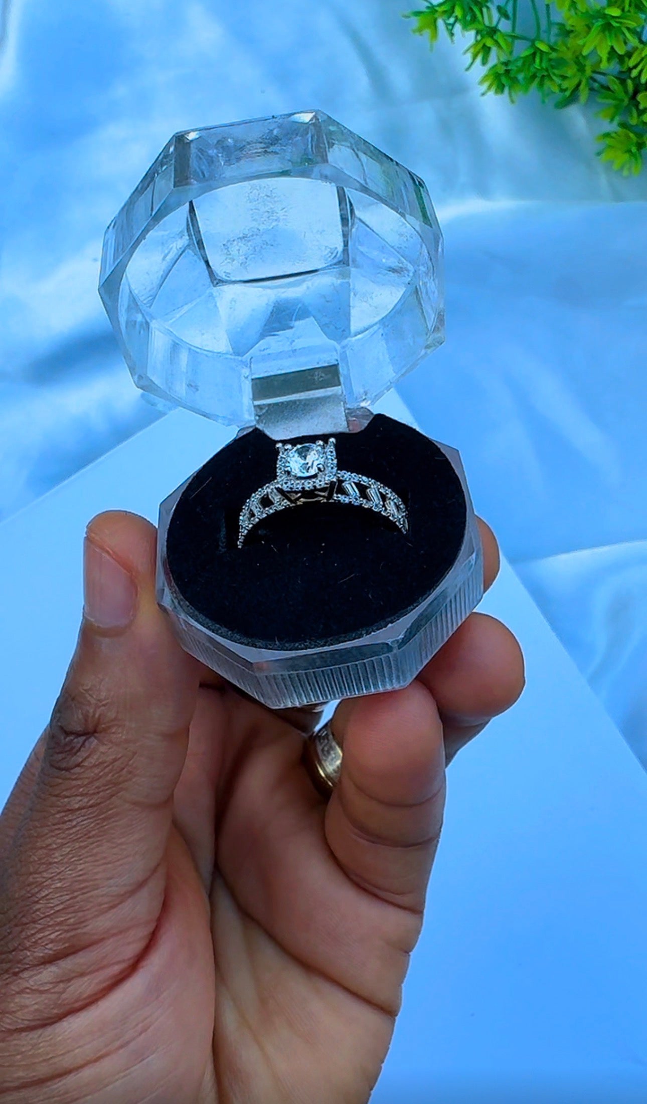 18 Karat Solid Gold Engagement Rings For Women | Sizes 7&7.5 | 2.5g
