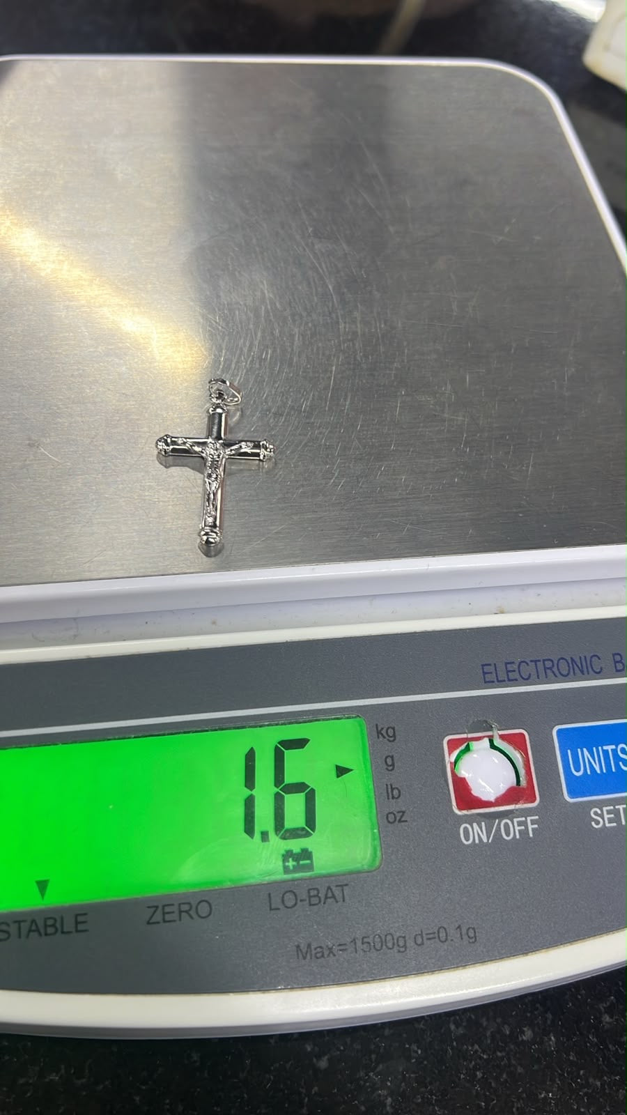 18 Karat Solid Gold (White) Cross Pendant - 1.6g (Extra)