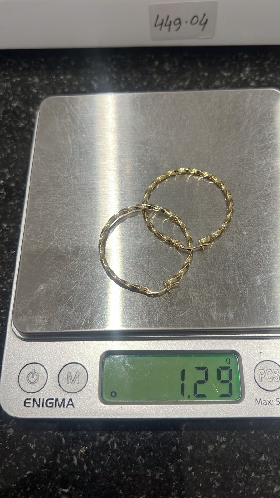18K Solid Gold Twist Hoop Earrings | 1.29g