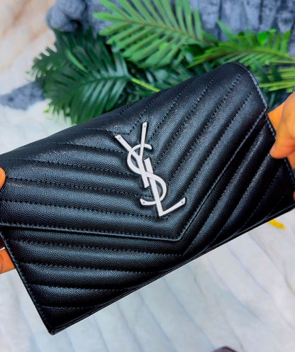 Scratch Resistant Genuine Calfskin Leather {Black & Beige} Wallet on Chain - LASi012