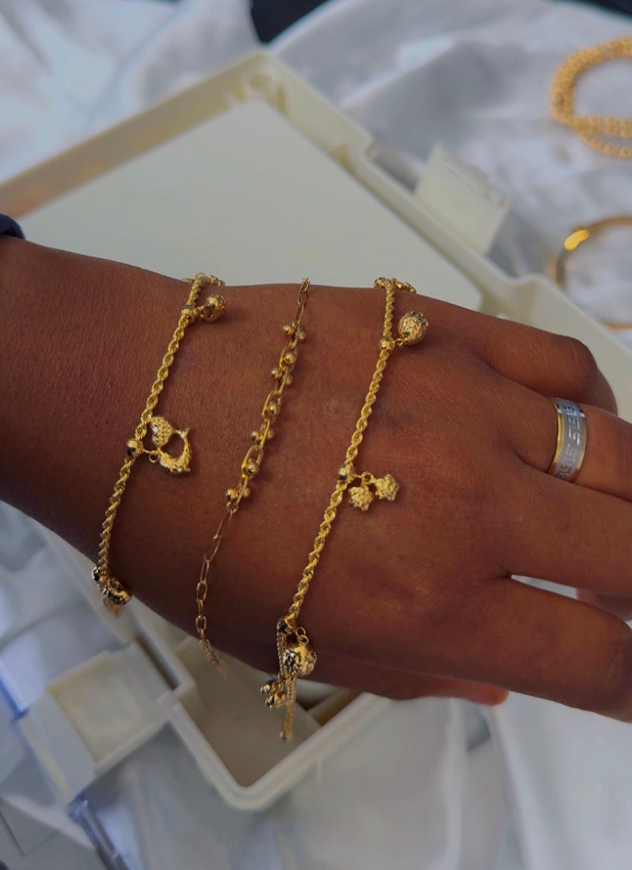 Defax 18K Pure Gold Charm Bracelets 7.5 Inches