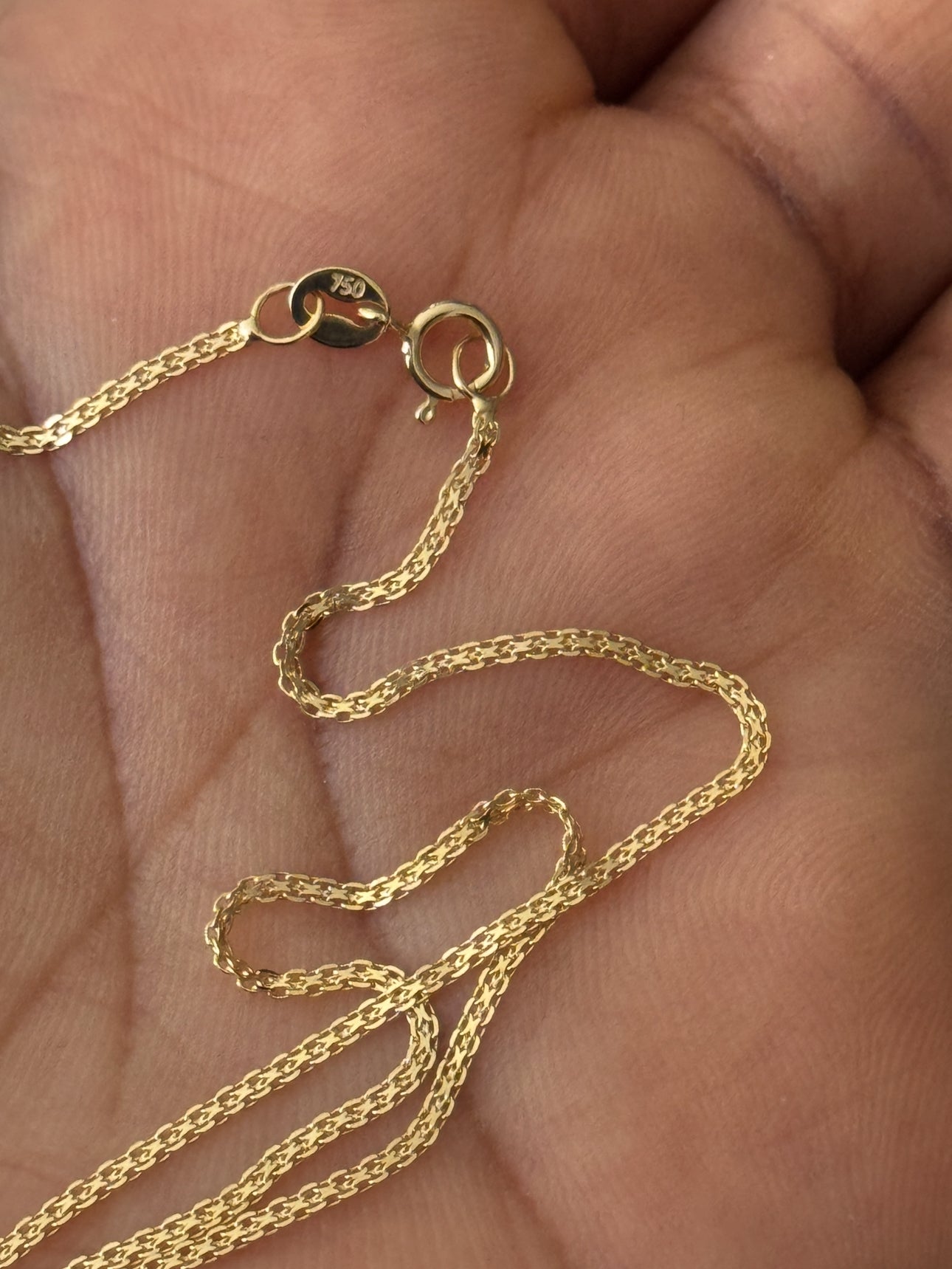 Deglag 18ct Solid Gold Carpet Chain Necklace 18 Inches