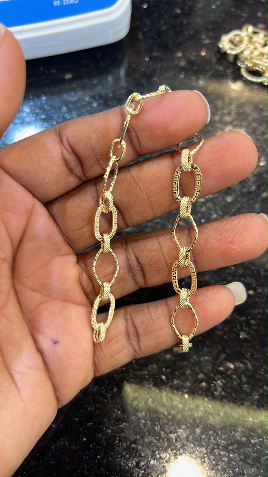 18 Karat Solid Gold Quad Chunky Bracelet 7.5 Inches (2.9g) | Medium