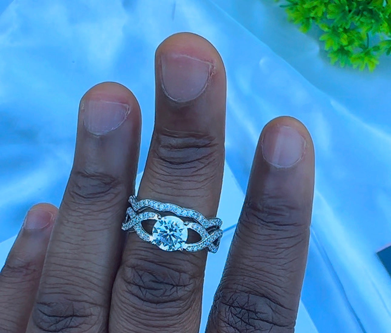 18 Karat Solid White Gold Ladies Ring Set Size 8 | Engagement Ring | Wedding Ring