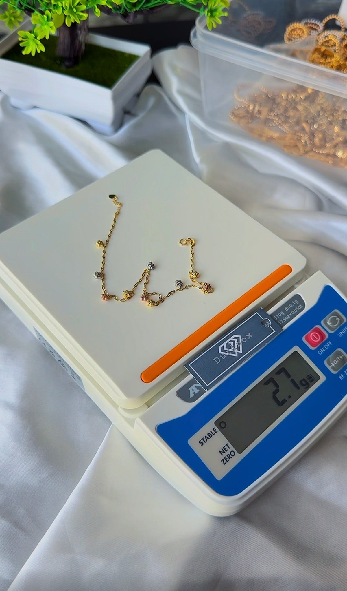 18ct Solid Gold 3-Tone Charm Anklet | 10 Inches | 2.4g