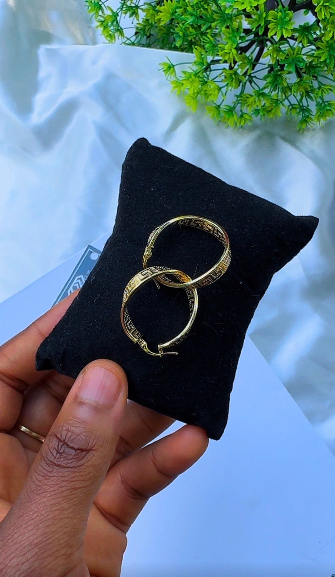 18K Solid Gold Patterned Hoop Earrings | 1.8g