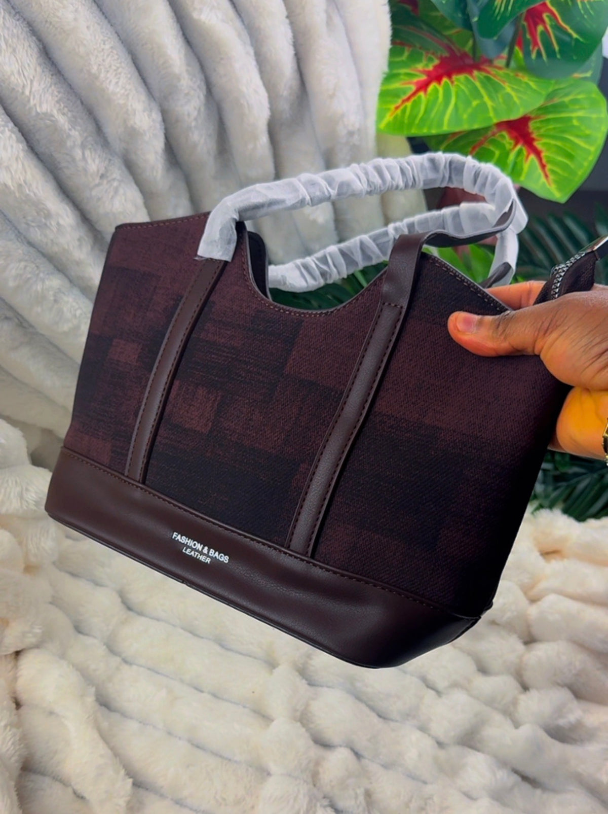Brown Fabric Patch Handbag | LARYZ Everyday - 030 | Medium