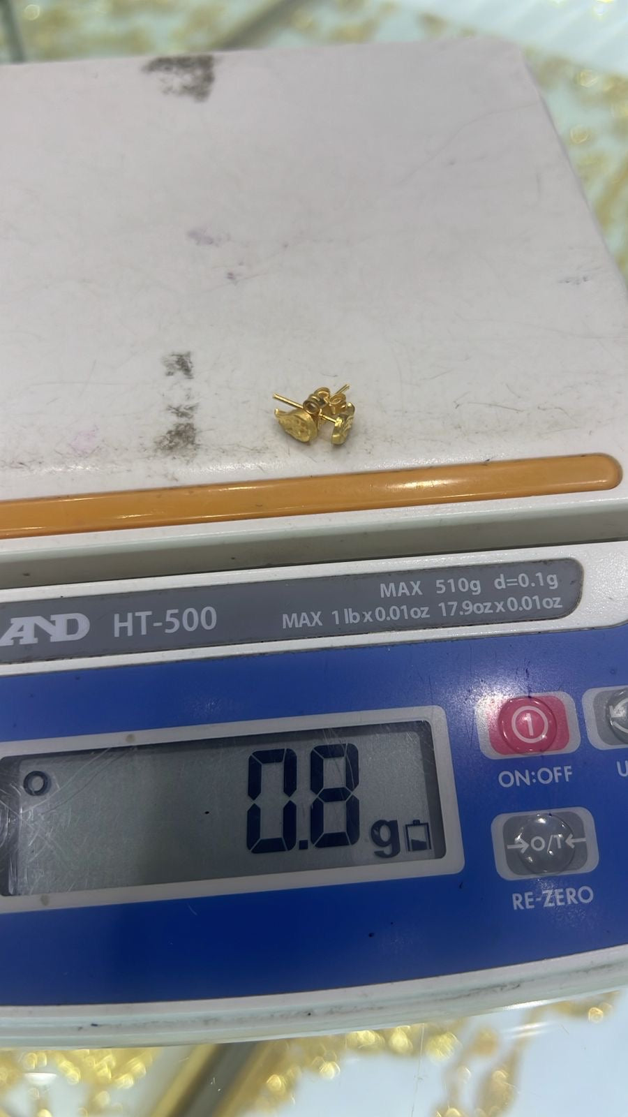 Diiga 21 Karat Real Gold Stud Earrings
