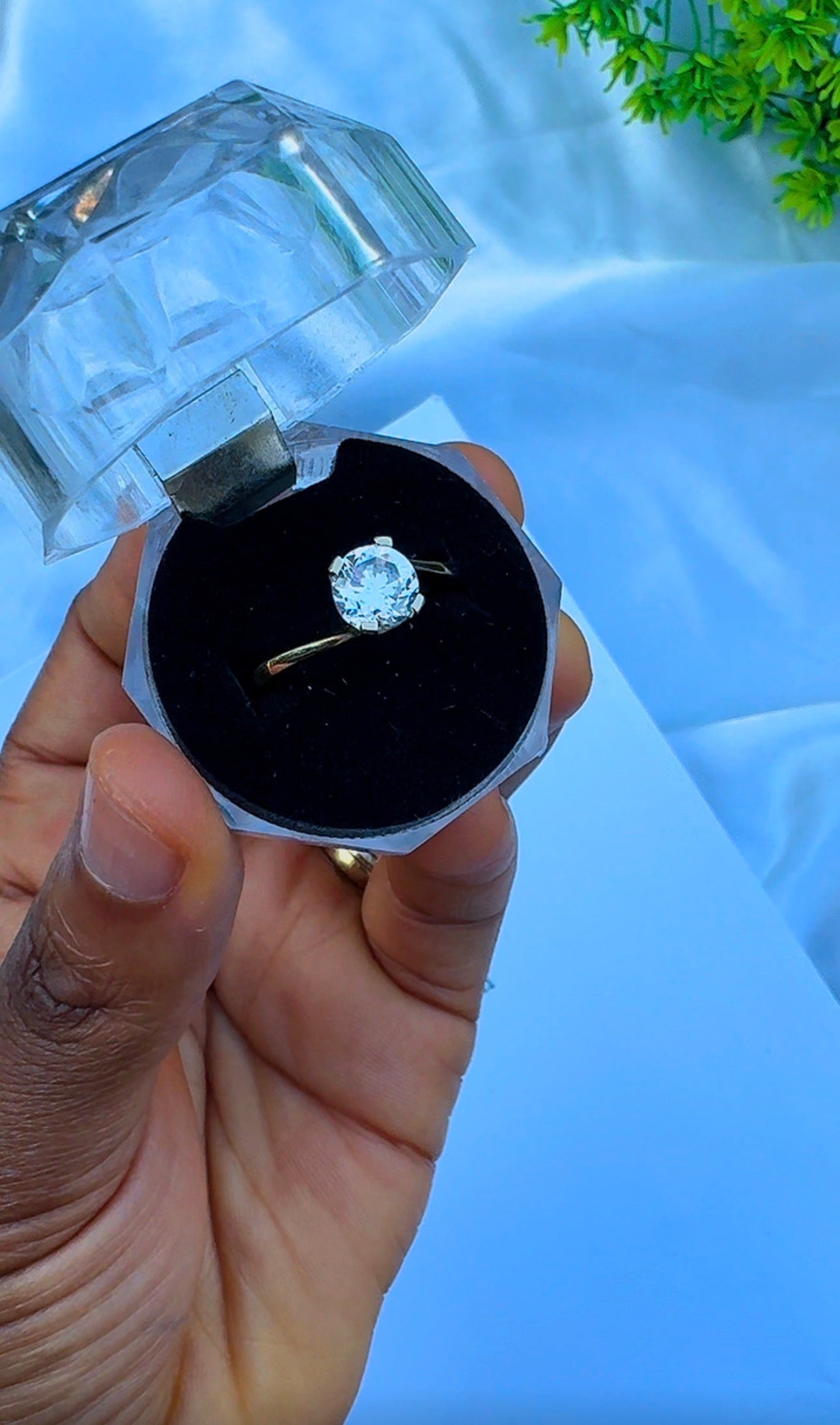 18K Solid Gold Engagement Ring For Women | Sizes 8 & 9
