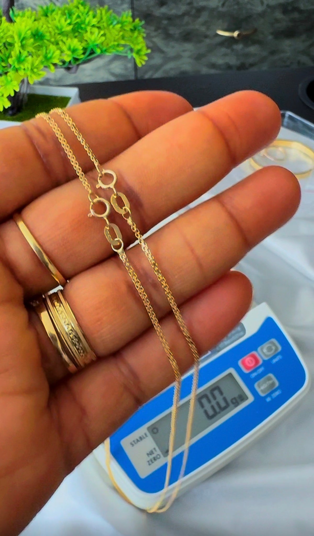 18ct Solid Gold Carpet Chain 20 Inches | Lightweight (1mm) | 1.74g